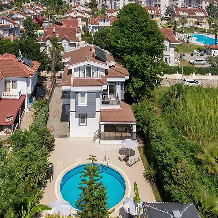 Amber 4 Plus 3 With Pool,sauna And Billiards In פאטהיה